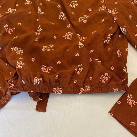 WE MY PEOPLE Blouse - Picture 5 of 8